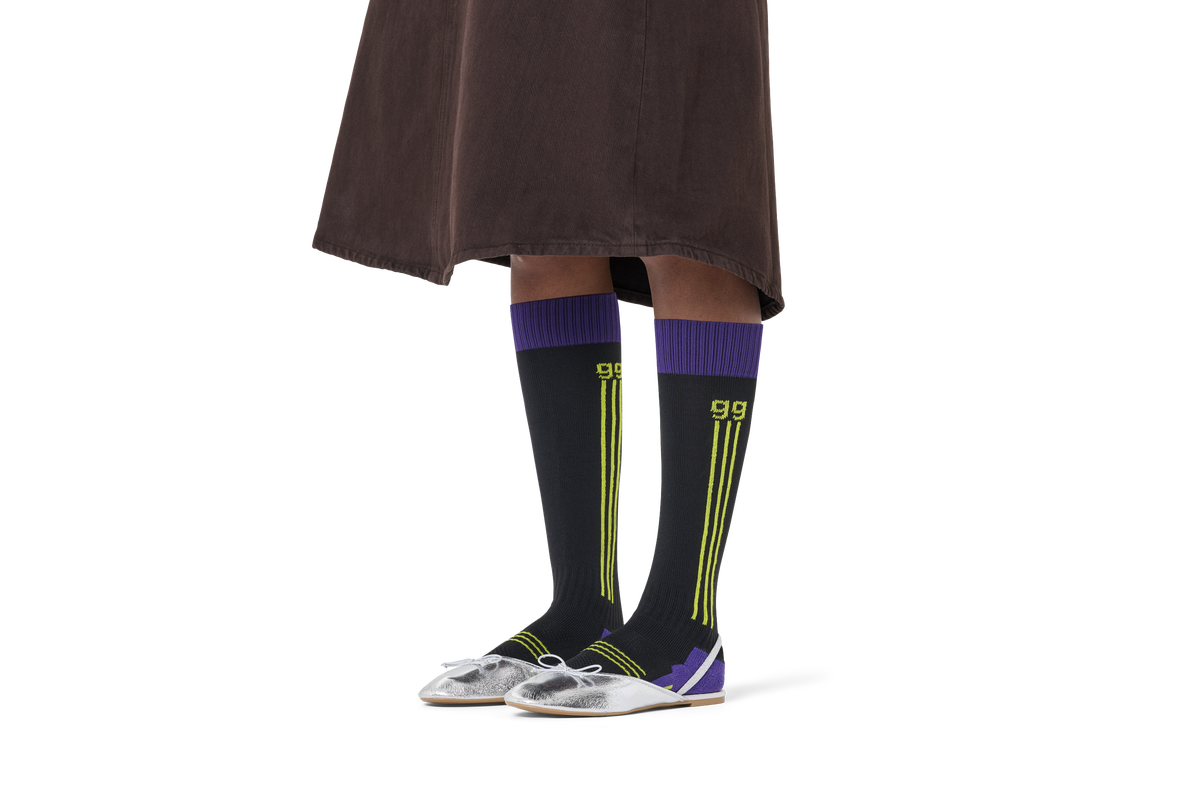 Good Game Knee High Sneaker Sock