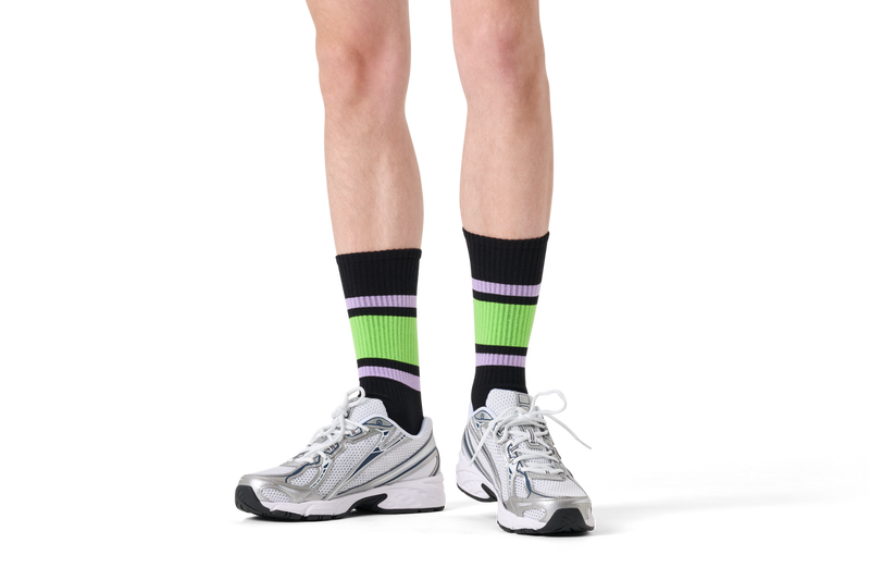 Simple Stripe Sneaker Sock